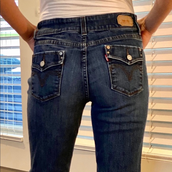 Levi ripped 526 slender boot cut jeans - Picture 2 of 14